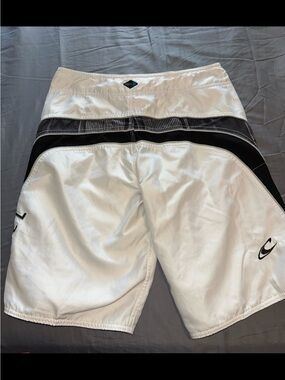 Mens O’neill Black & White Swim Trunks / Shorts 30